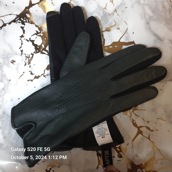 Apt 9 Green Leather Gloves w/ Touchscreen Fingertips on Index/Thumb, size Med - Picture 2 of 3